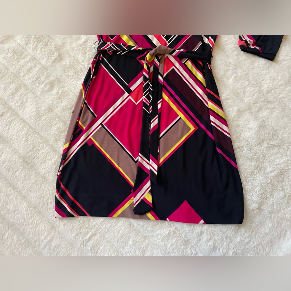 Caché Dress. - Picture 3 of 12